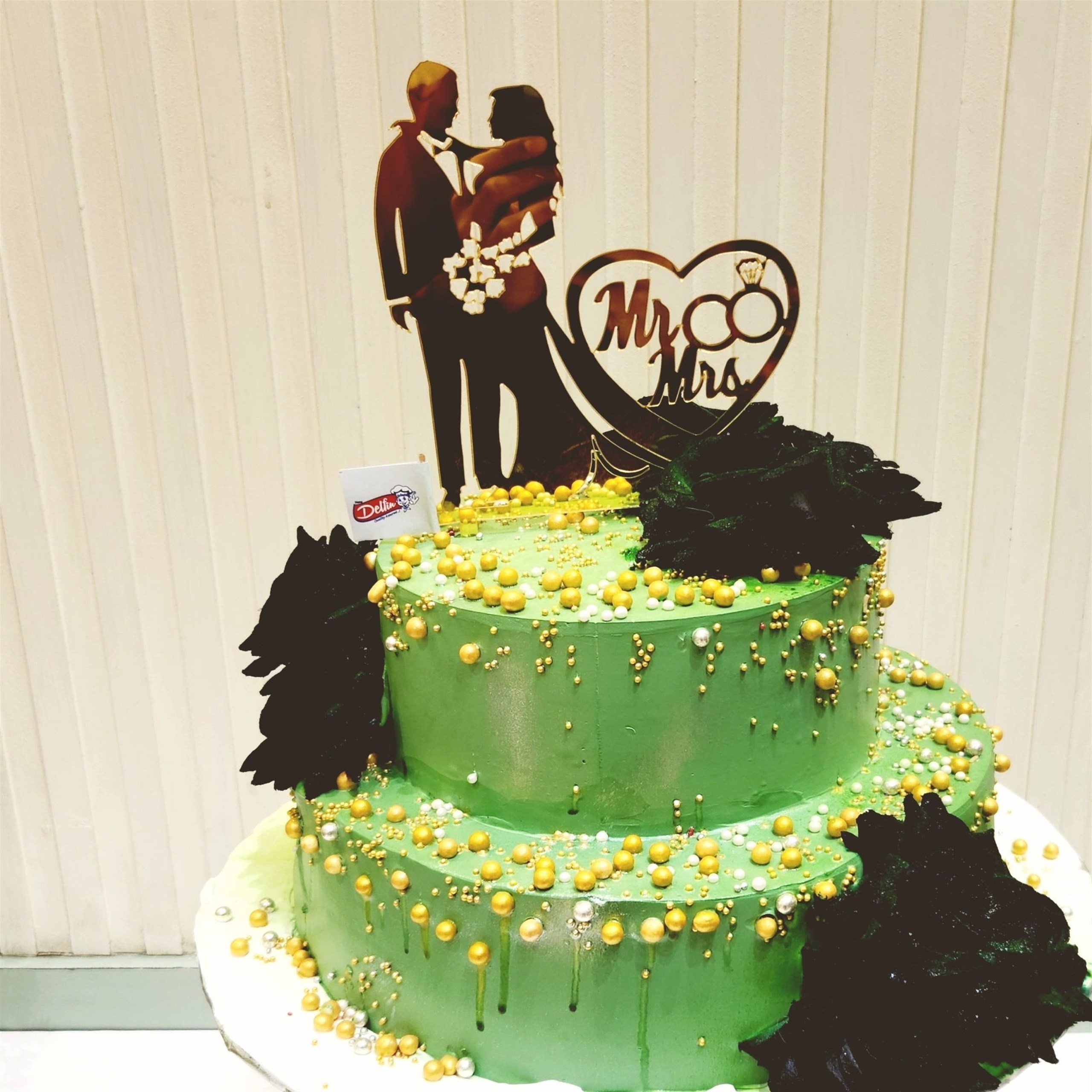 Customized cake